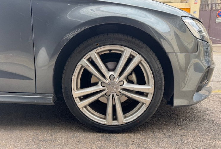 Audi A3 SPORTBACK s-line 2.0 tdi 150 cv stronic origine France / 