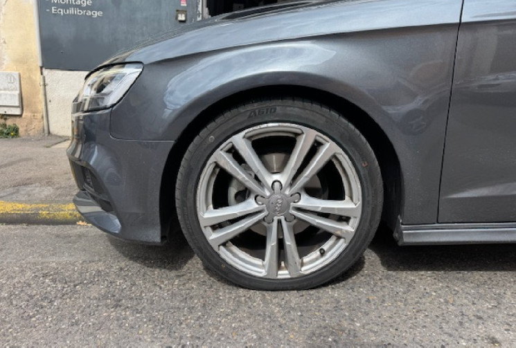 Audi A3 SPORTBACK s-line 2.0 tdi 150 cv stronic origine France / 