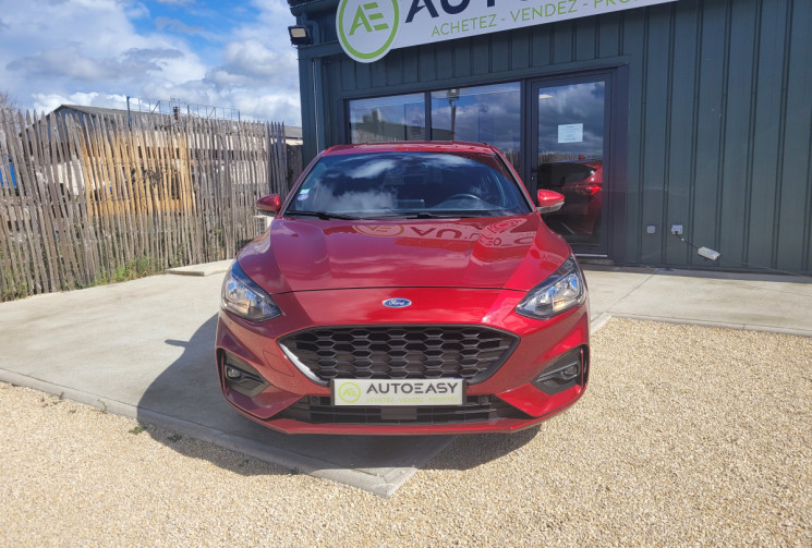 Ford Focus 1.0 ECOBOOST 125 ST LINE - SUIVI COMPLET FORD