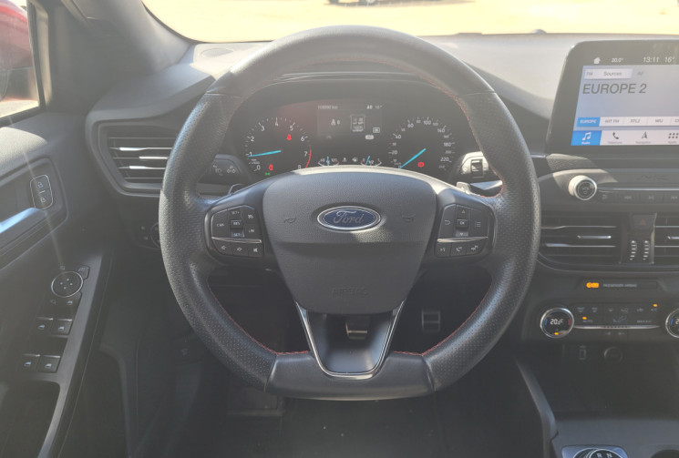 Ford Focus 1.0 ECOBOOST 125 ST LINE - SUIVI COMPLET FORD