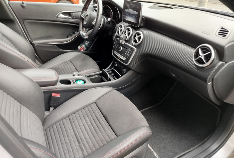 Mercedes Classe A 220 d 7G-DCT 177 ch Fascination AMG / TOIT OUVRANT / SUIVI MERCEDES 