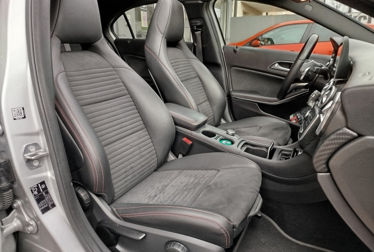 Mercedes Classe A 220 d 7G-DCT 177 ch Fascination AMG / TOIT OUVRANT / SUIVI MERCEDES 