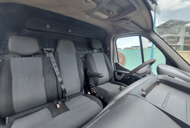 Renault Master F3500 L3H2 2.3 dCi 130ch Grand Confort Euro6