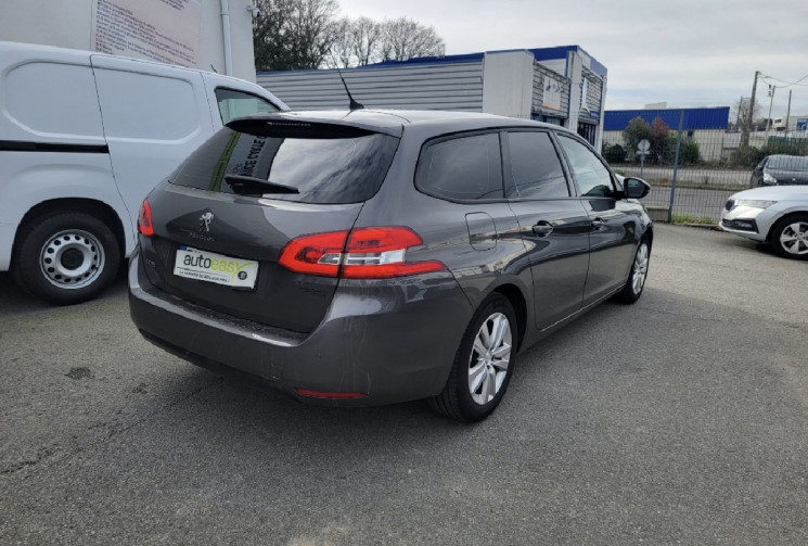Peugeot 308 SW  II (T9) 130 cv 1.5 BlueHDi active business 