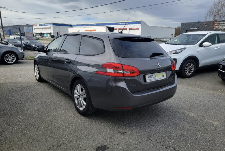 Peugeot 308 SW  II (T9) 130 cv 1.5 BlueHDi active business 