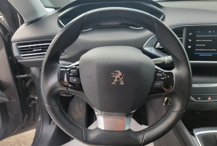 Peugeot 308 SW  II (T9) 130 cv 1.5 BlueHDi active business 