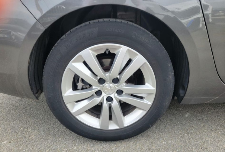 Peugeot 308 SW  II (T9) 130 cv 1.5 BlueHDi active business 