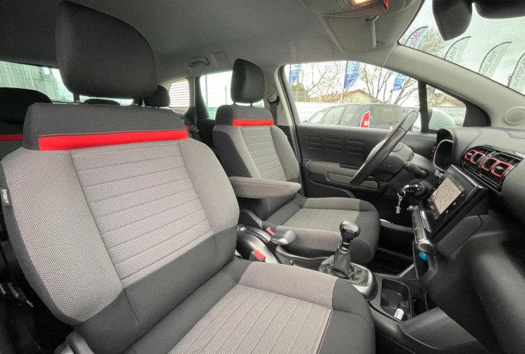 Citroën C3 Aircross SHINE 1.2 THP 110 CV - BON ETAT - COURROIE DE DISTRIBUTION OK - GARANTIE 12 MOIS