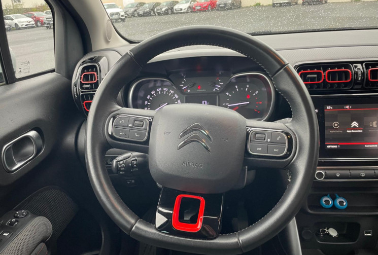 Citroën C3 Aircross SHINE 1.2 THP 110 CV - BON ETAT - COURROIE DE DISTRIBUTION OK - GARANTIE 12 MOIS
