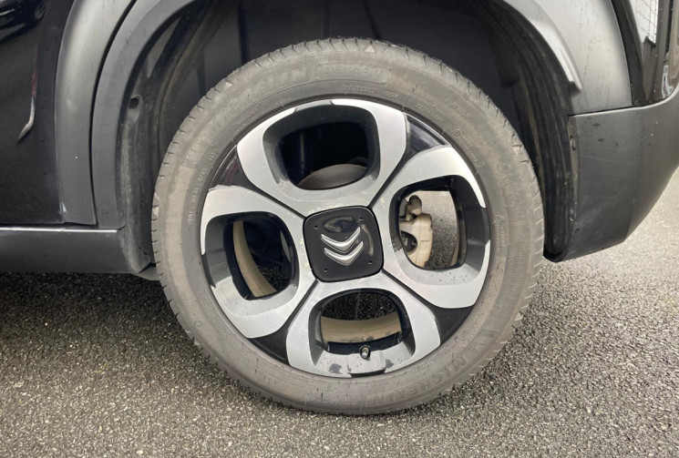 Citroën C3 Aircross SHINE 1.2 THP 110 CV - BON ETAT - COURROIE DE DISTRIBUTION OK - GARANTIE 12 MOIS