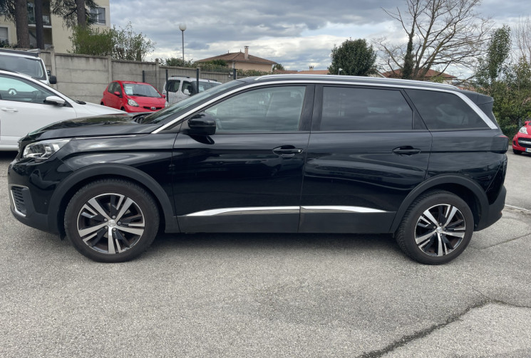 Peugeot 5008 2.0 HDI / 150 CH / ALLURE / 7 PLACES 