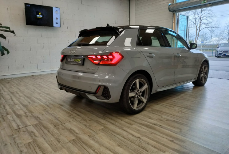 Audi A1 SPORTBACK 30 TFSI 110ch S tronic 7 S LINE 