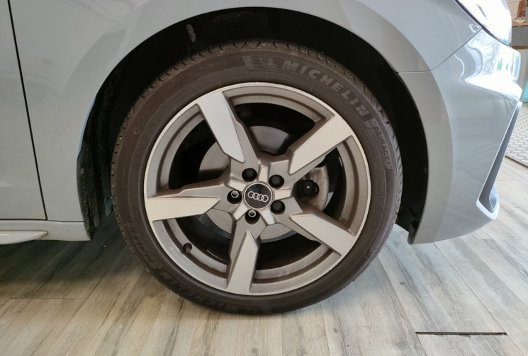 Audi A1 SPORTBACK 30 TFSI 110ch S tronic 7 S LINE 