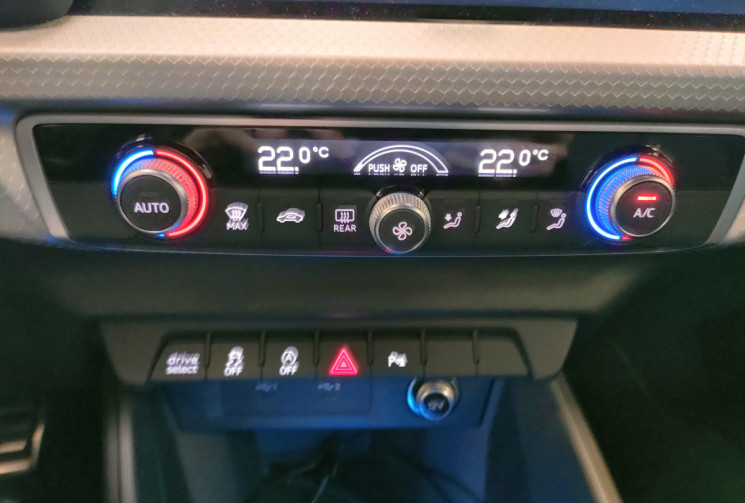 Audi A1 SPORTBACK 30 TFSI 110ch S tronic 7 S LINE 