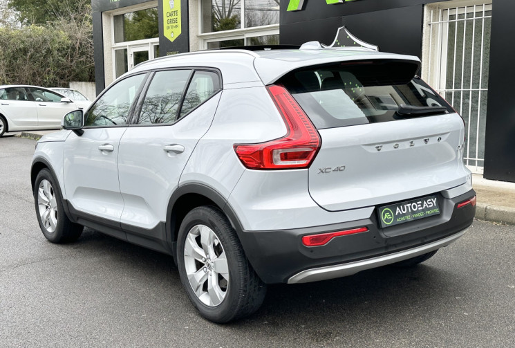 Volvo XC40 2.0 D4 190 AWD Geartronic8 BUSINESS + Toit Pano Ouvrant / 2e Main / Full suivi Volvo