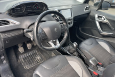 Peugeot 2008 1.2 PureTech 110 ch Allure BVM5