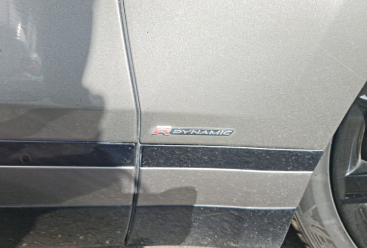 Land-Rover RANGE ROVER VELAR D300 SDV6 300 CH R-DYNAMIC SE 4WD BVA