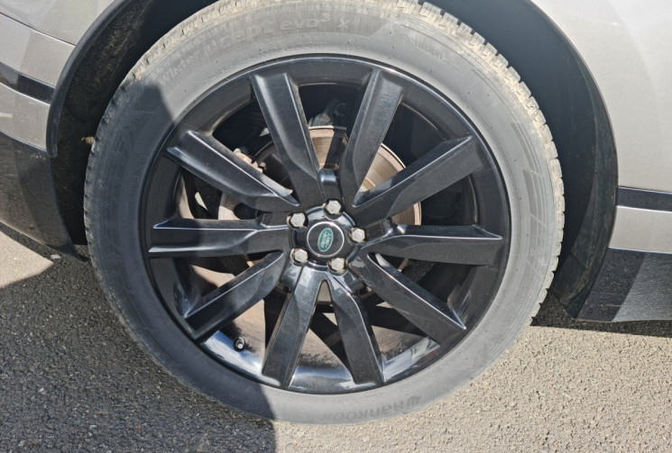 Land-Rover RANGE ROVER VELAR D300 SDV6 300 CH R-DYNAMIC SE 4WD BVA