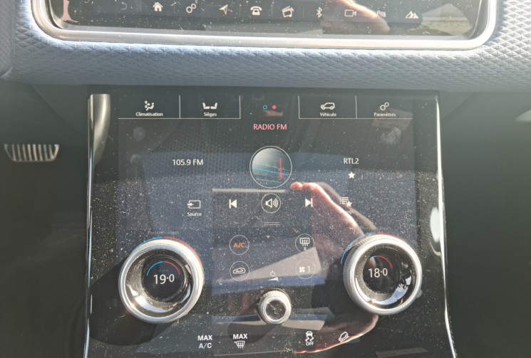 Land-Rover RANGE ROVER VELAR D300 SDV6 300 CH R-DYNAMIC SE 4WD BVA