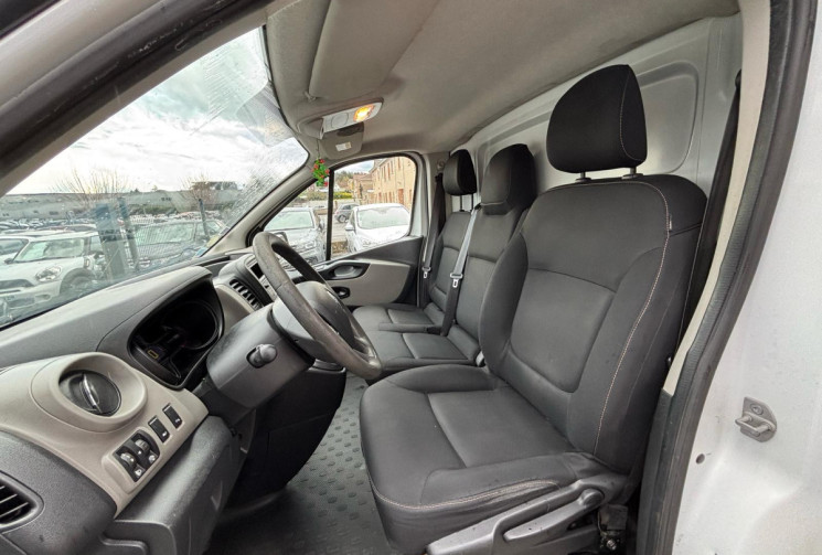 Renault TRAFIC L1H1 / 1.6 dCi 95 ch / CONFORT / TTC 11990 / HT 9991,67