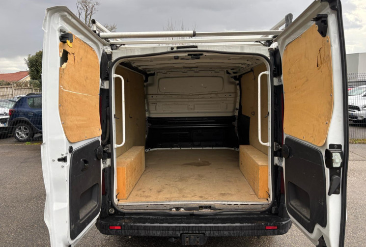 Renault TRAFIC L1H1 / 1.6 dCi 95 ch / CONFORT / TTC 11990 / HT 9991,67
