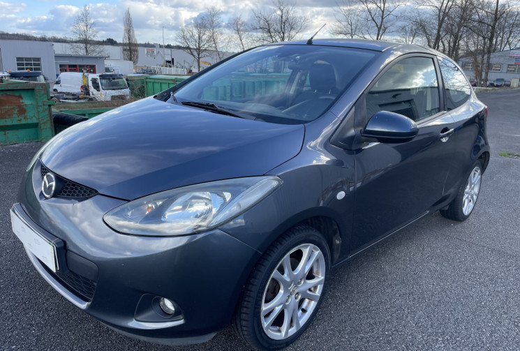 Mazda 2 1.5 i 103 CV  PERFORMANCE