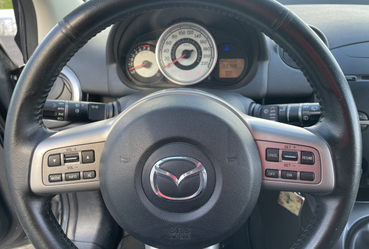 Mazda 2 1.5 i 103 CV  PERFORMANCE
