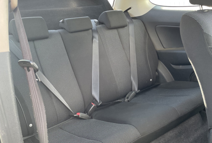 Mazda 2 1.5 i 103 CV  PERFORMANCE