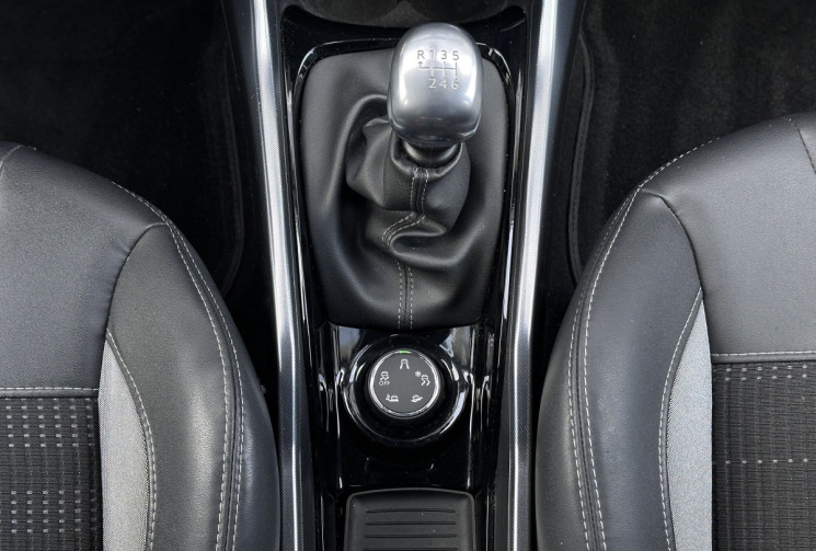 Peugeot 2008 1.6 e-HDi S&S 115 cv ALLURE