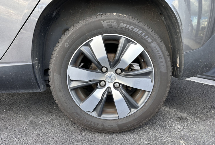 Peugeot 2008 1.6 e-HDi S&S 115 cv ALLURE