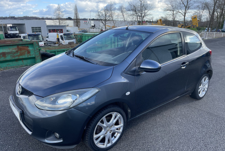 Mazda 2 1.5 i 103 CV  PERFORMANCE