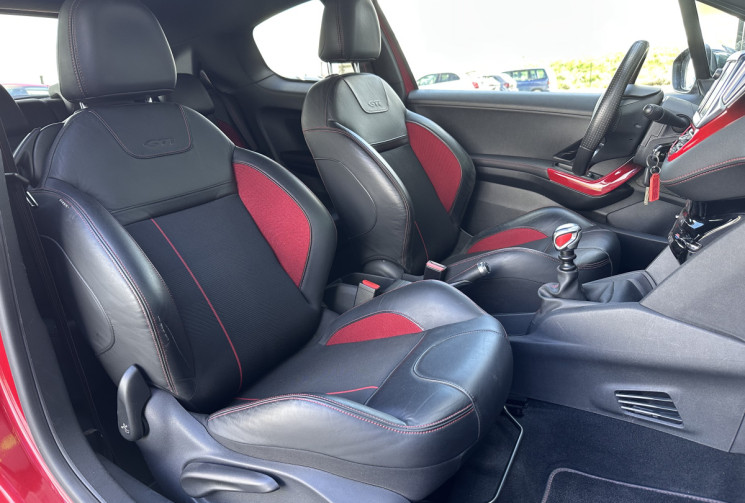 Peugeot 208 3 Portes GTI 1.6 THP 16V 200 cv
