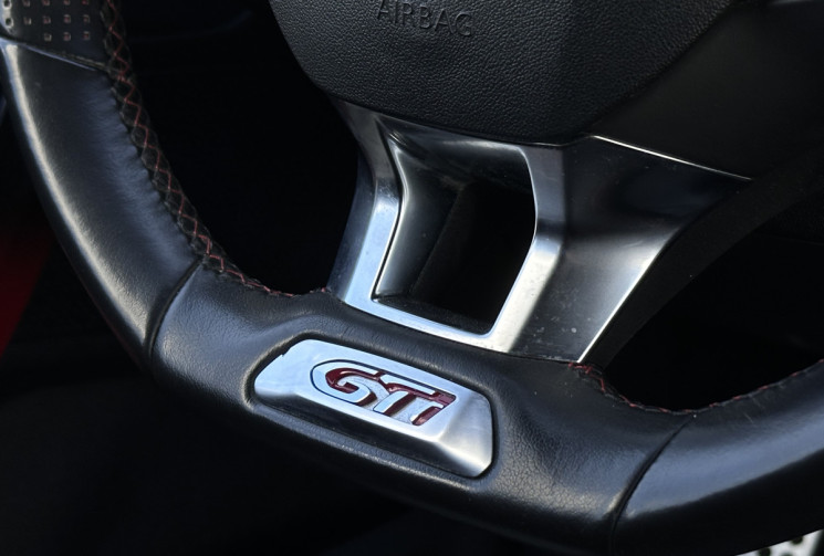 Peugeot 208 3 Portes GTI 1.6 THP 16V 200 cv