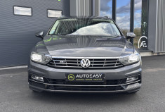 Volkswagen Passat SW 2.0 TDI 4Motion DSG7 240 cv R-LINE / Attelage