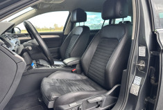 Volkswagen Passat SW 2.0 TDI 4Motion DSG7 240 cv R-LINE / Attelage