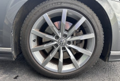 Volkswagen Passat SW 2.0 TDI 4Motion DSG7 240 cv R-LINE / Attelage