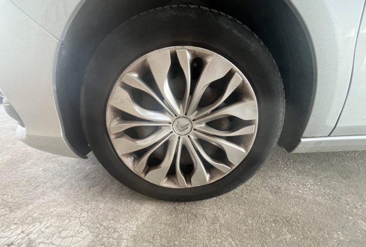 Citroën C4 II 1.6 VTi CONFORT 120 ch / CHAINE DE DISTRIBUTION