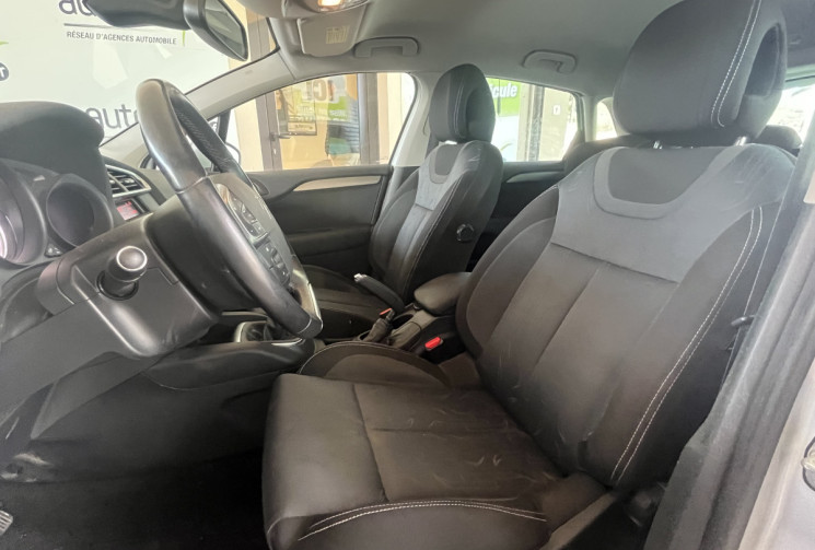 Citroën C4 II 1.6 VTi CONFORT 120 ch / CHAINE DE DISTRIBUTION