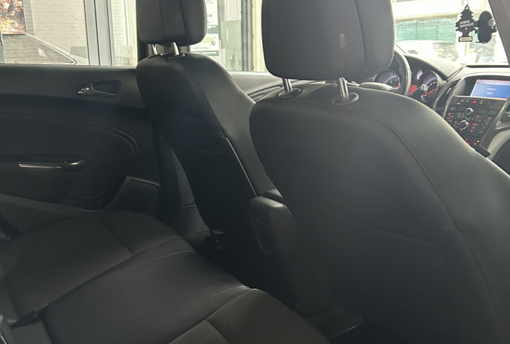 Opel Astra J 1.7 CDTI 