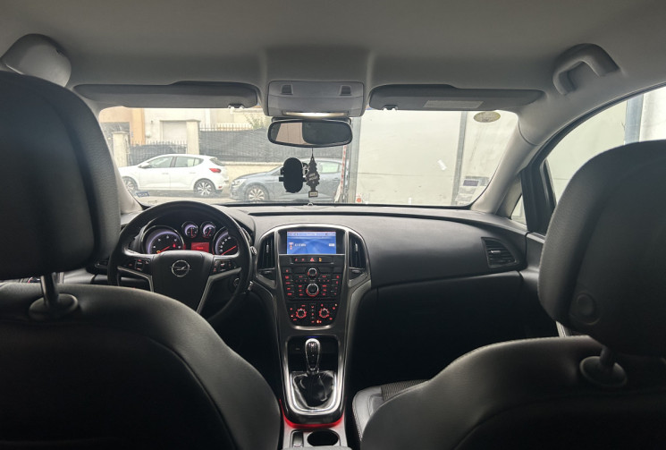Opel Astra J 1.7 CDTI 