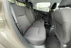 Peugeot 208 82 CH / STYLE 