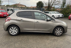 Peugeot 208 82 CH / STYLE 