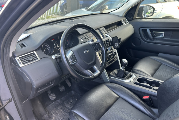 Land-Rover DISCOVERY SPORT 2.0 ED4 150 Ch PURE * ENTRETIEN LAND ROVER * GPS * SIEGES CHAUFFANTS