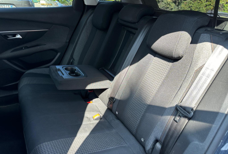 Peugeot 3008 1.5 BlueHDi 130 ch EAT8 / 1ère main / TVA récupérable