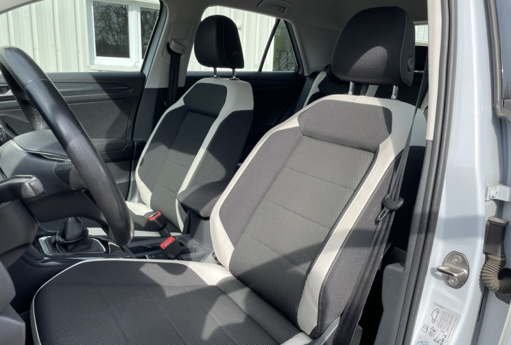 Volkswagen T-Roc 1.5 TSI EVO 150 ch Carat* Virtual cockpit*Front Assist*Caméra*Apple CarPlay