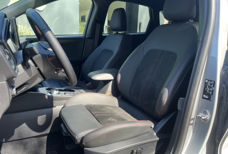 Ford Kuga III Phase 2 2.5 Duratec Hybrid 180 ST-Line X FlexiFuel FHEV E85 Powershift 