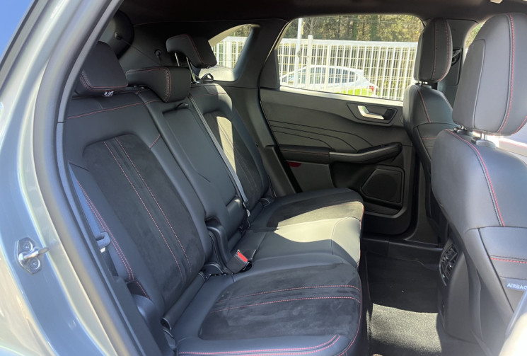 Ford Kuga III Phase 2 2.5 Duratec Hybrid 180 ST-Line X FlexiFuel FHEV E85 Powershift 