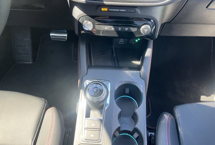 Ford Kuga III Phase 2 2.5 Duratec Hybrid 180 ST-Line X FlexiFuel FHEV E85 Powershift 