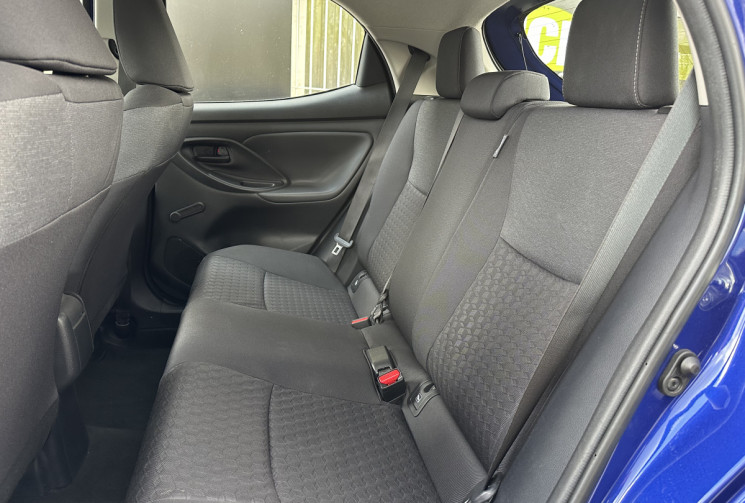 Toyota Yaris 1.5 VVTI 116H DYNAMIC E-CVT MY22 * ENTRETIEN TOYOTA * GARANTIE JUSQU'AU 31/05/2026