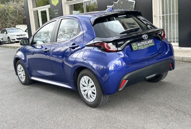 Toyota Yaris 1.5 VVTI 116H DYNAMIC E-CVT MY22 * ENTRETIEN TOYOTA * GARANTIE JUSQU'AU 31/05/2026